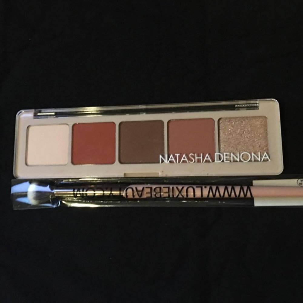 Bundle: Natasha Denona Peak Palette & Luxie Brush